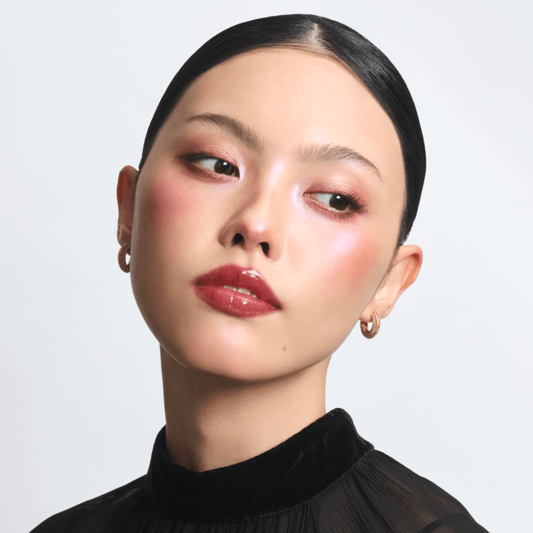 SPARKLING CHERRY LOOK